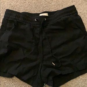 black h&m shorts